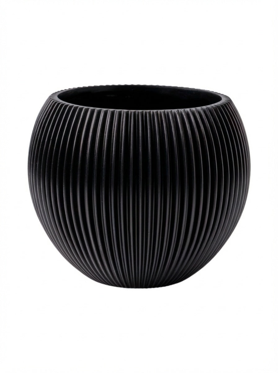 Кашпа Vase ball groove, Черна